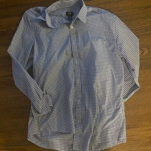 Men’s blue checkered button down barely worn